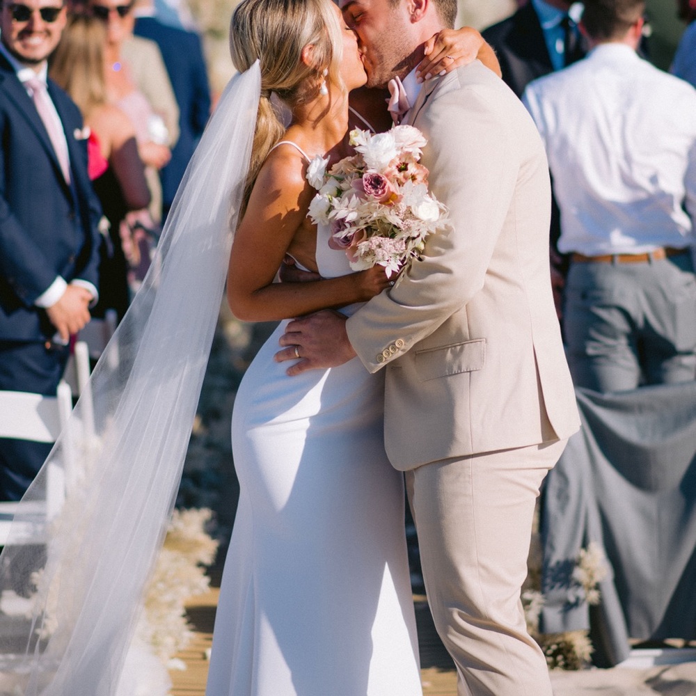 Toni Federici veil “Heaven”